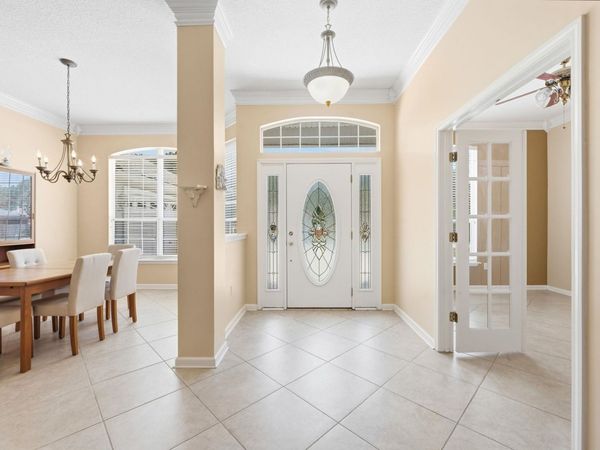 212 Whisper Ridge Dr, St Augustine, FL 32092