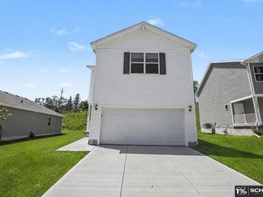 7728 N 95 Avenue, Omaha, NE 68122