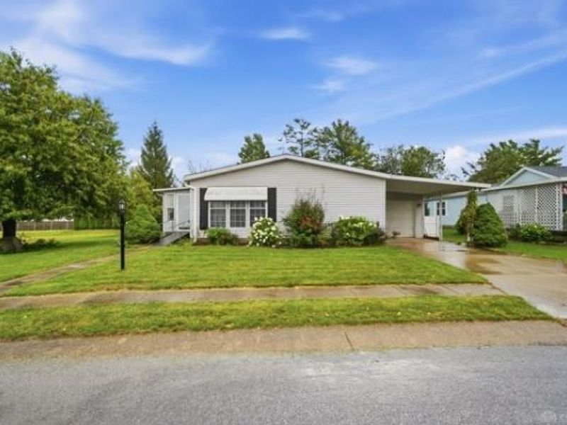 141 South Point Drive, Fairborn, OH 45324 Photo 1
