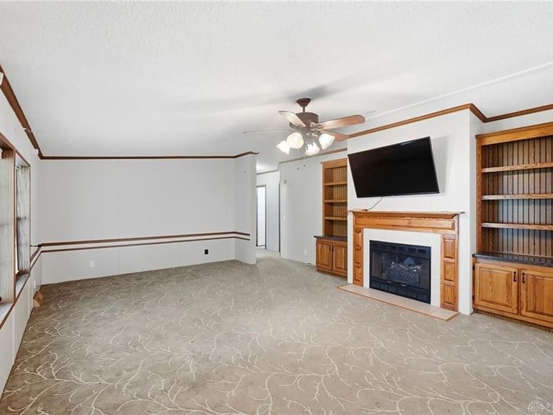 141 South Point Drive, Fairborn, OH 45324 Photo 10