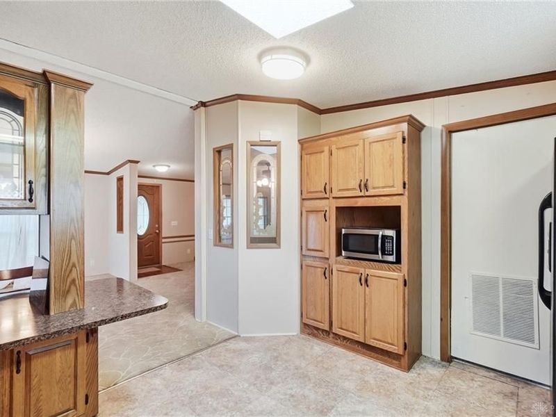 141 South Point Drive, Fairborn, OH 45324 Photo 20