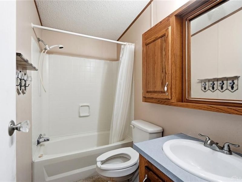 141 South Point Drive, Fairborn, OH 45324 Photo 32