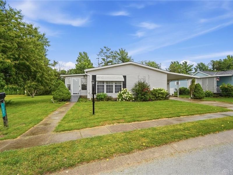 141 South Point Drive, Fairborn, OH 45324 Photo 4