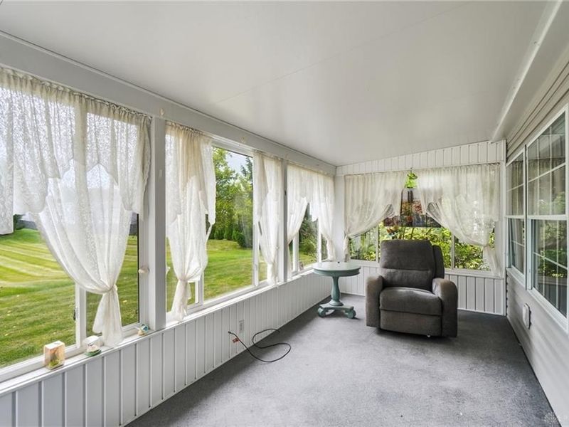141 South Point Drive, Fairborn, OH 45324 Photo 7
