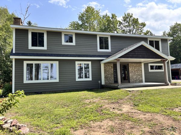 3344 Lakeshore DR, Sault Ste Marie, MI 49783