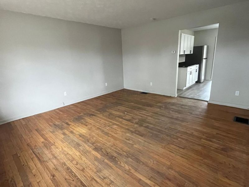 78 Coolidge Avenue, Columbus, OH 43228 Photo 2