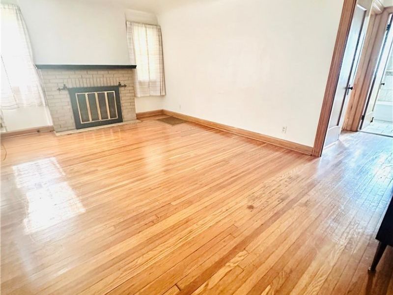 802 Sherlock Place NE, Canton, OH 44714 Photo 5
