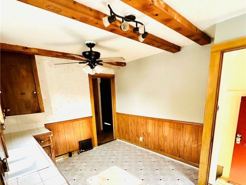 802 Sherlock Place NE, Canton, OH 44714 Photo 7