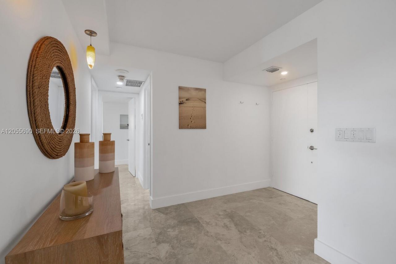 155 Ocean Lane Dr , Unit 1111, Key Biscayne, FL 33149 Photo