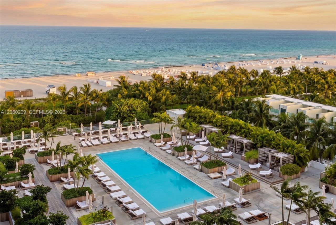 2301 Collins Ave , Unit 1004, Miami Beach, FL 33139 Photo