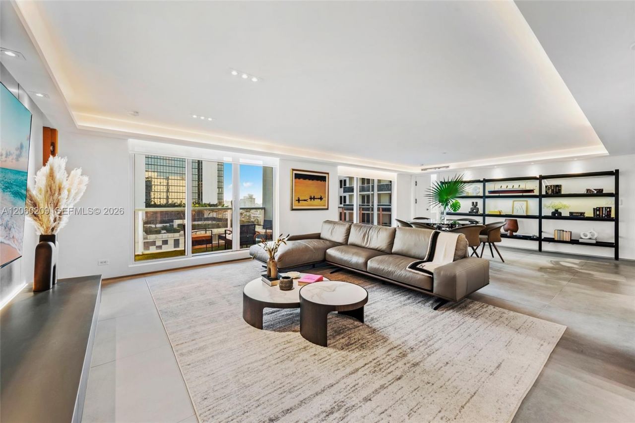 2301 Collins Ave , Unit 1004, Miami Beach, FL 33139 Photo