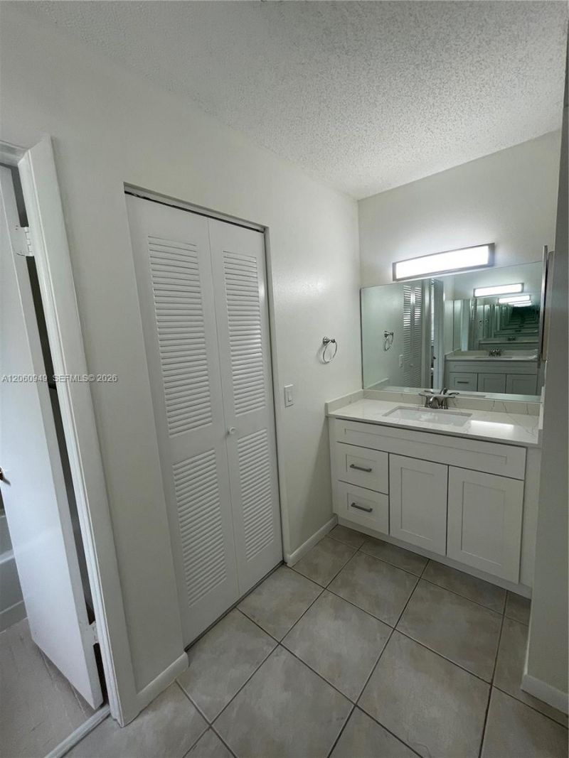 12370 SW 52nd Place, Cooper City, FL 33330 Photo
