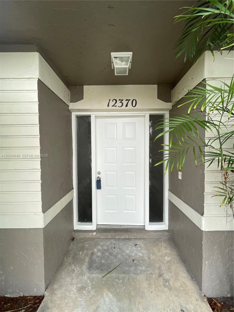 12370 SW 52nd Place, Cooper City, FL 33330 Photo