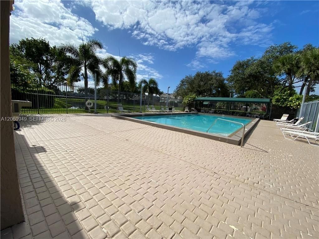 12370 SW 52nd Place, Cooper City, FL 33330 Photo