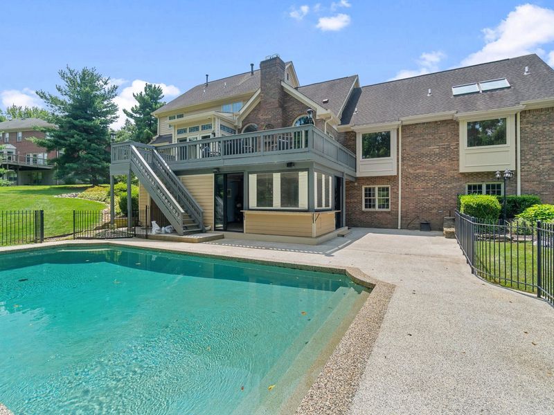 808 Squire Lake Drive, Villa Hills, KY 41017 Photo 5