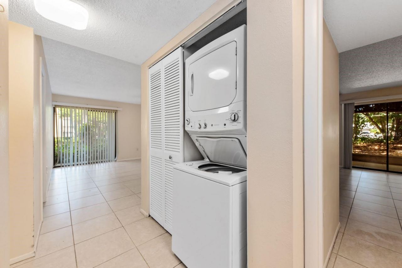 2232 Bahia Vista Street , Unit A1, Sarasota, FL 34239 Photo