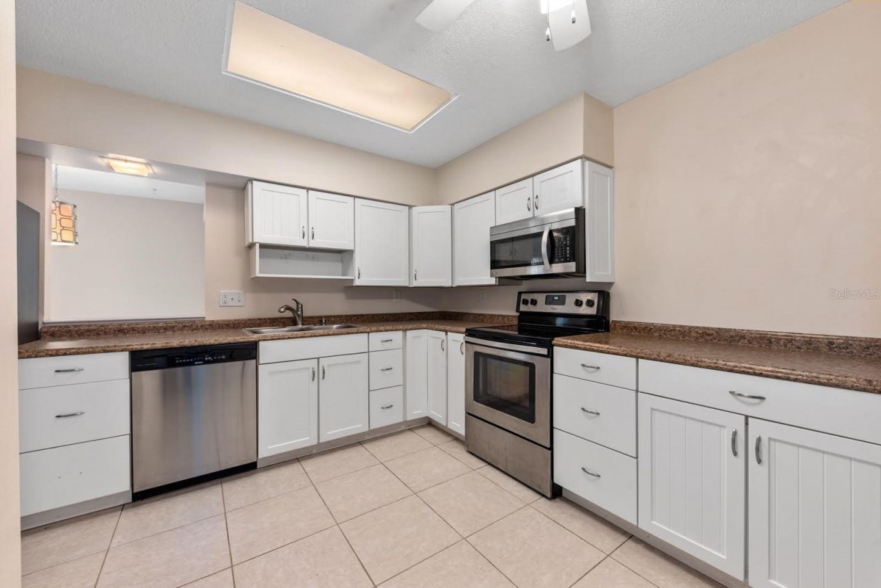 2232 Bahia Vista Street , Unit A1, Sarasota, FL 34239 Photo