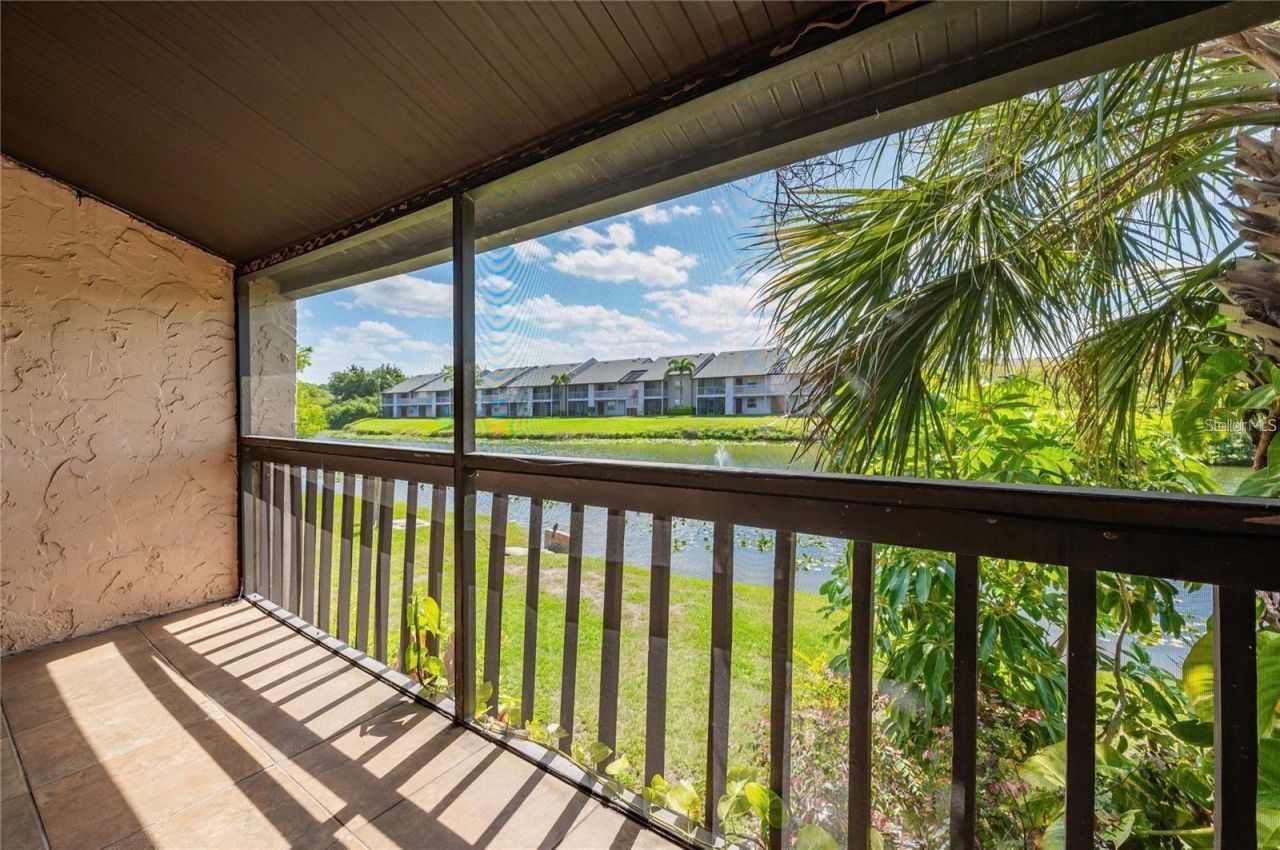 2608 Hidden Lake Drive N, Unit C, Sarasota, FL 34237 Photo