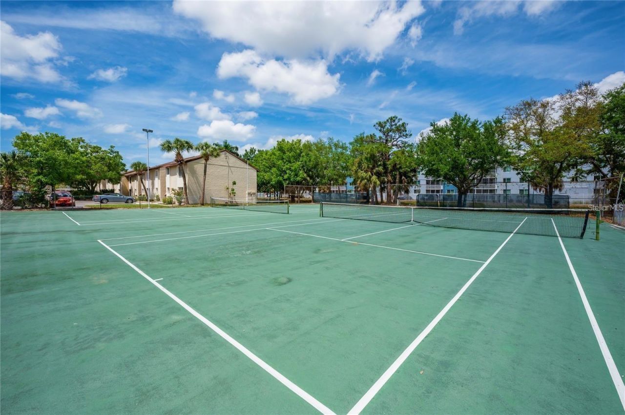2608 Hidden Lake Drive N, Unit C, Sarasota, FL 34237 Photo