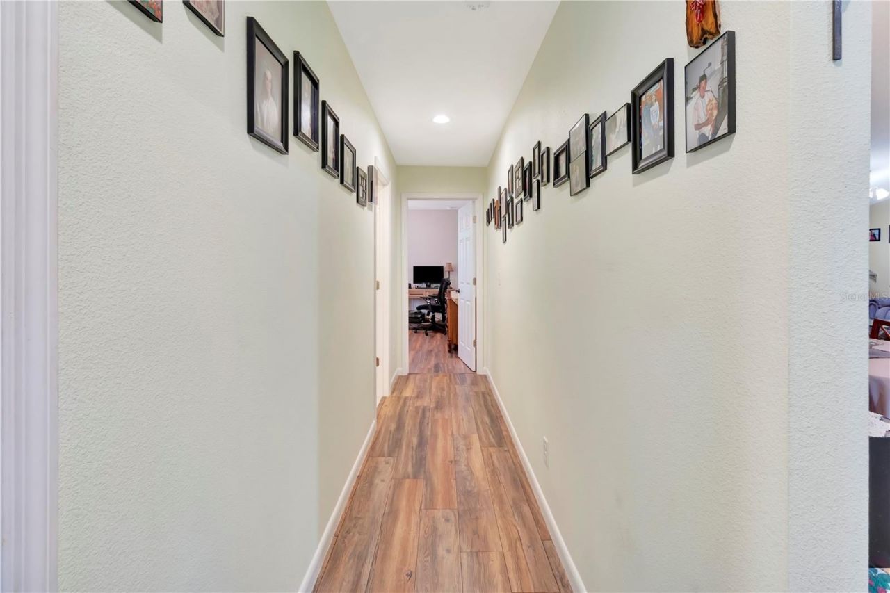 7427 Redwing Road, Groveland, FL 34736 Photo