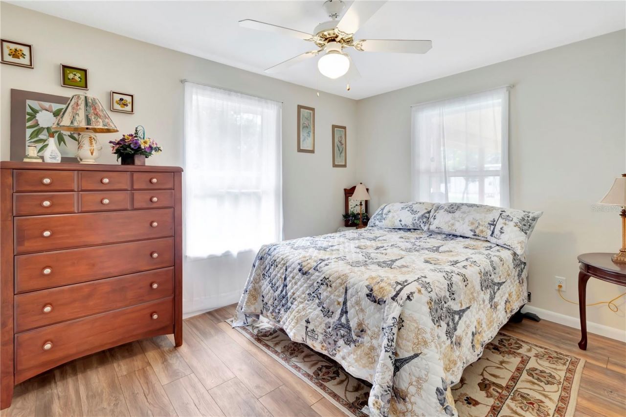 7427 Redwing Road, Groveland, FL 34736 Photo