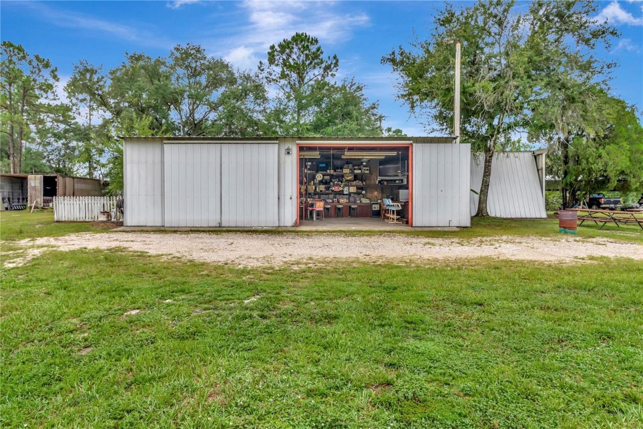7427 Redwing Road, Groveland, FL 34736 Photo