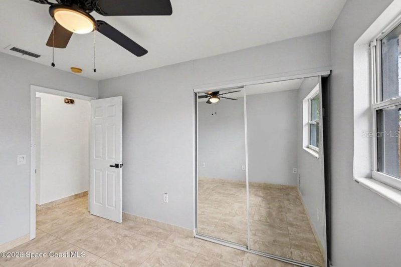 2292 Lakeview Drive , Melbourne, FL 32935 Photo