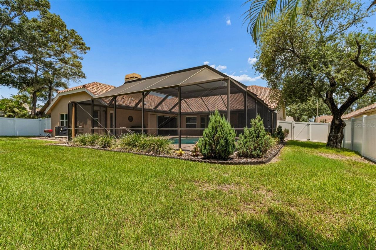 2937 Hillcreek Circle S, Clearwater, FL 33759 Photo
