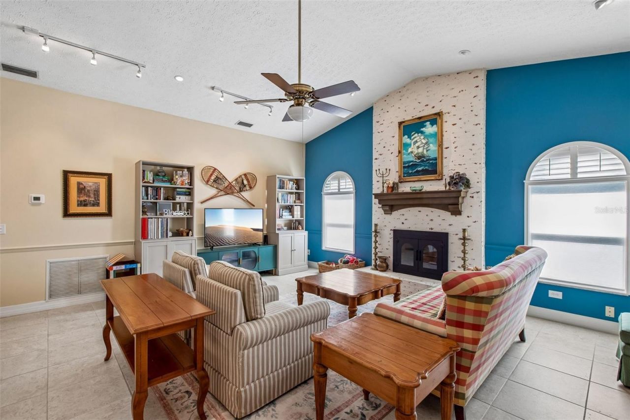 3949 Appletree Drive, Valrico, FL 33594 Photo