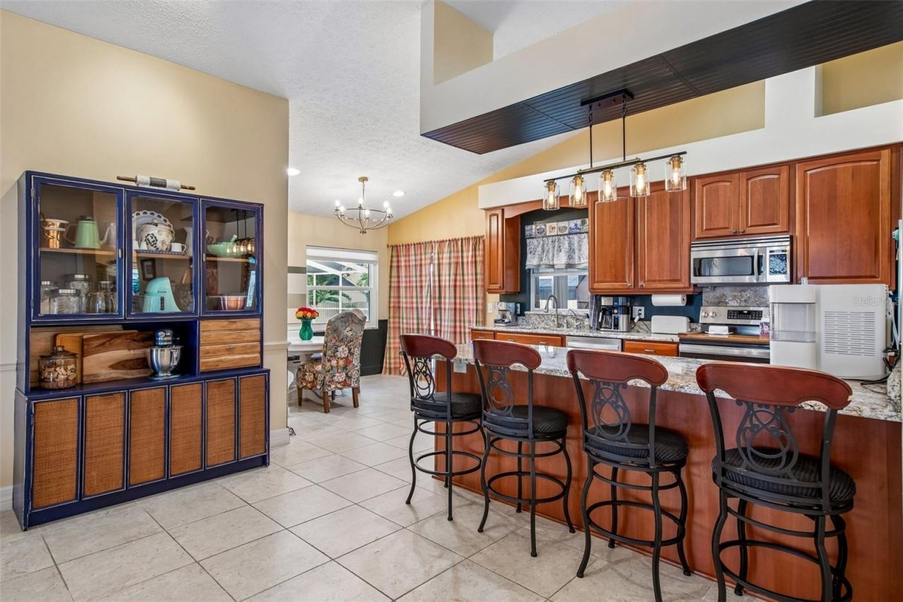3949 Appletree Drive, Valrico, FL 33594 Photo