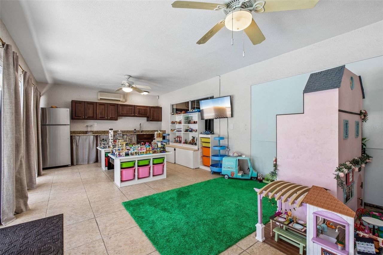 3949 Appletree Drive, Valrico, FL 33594 Photo
