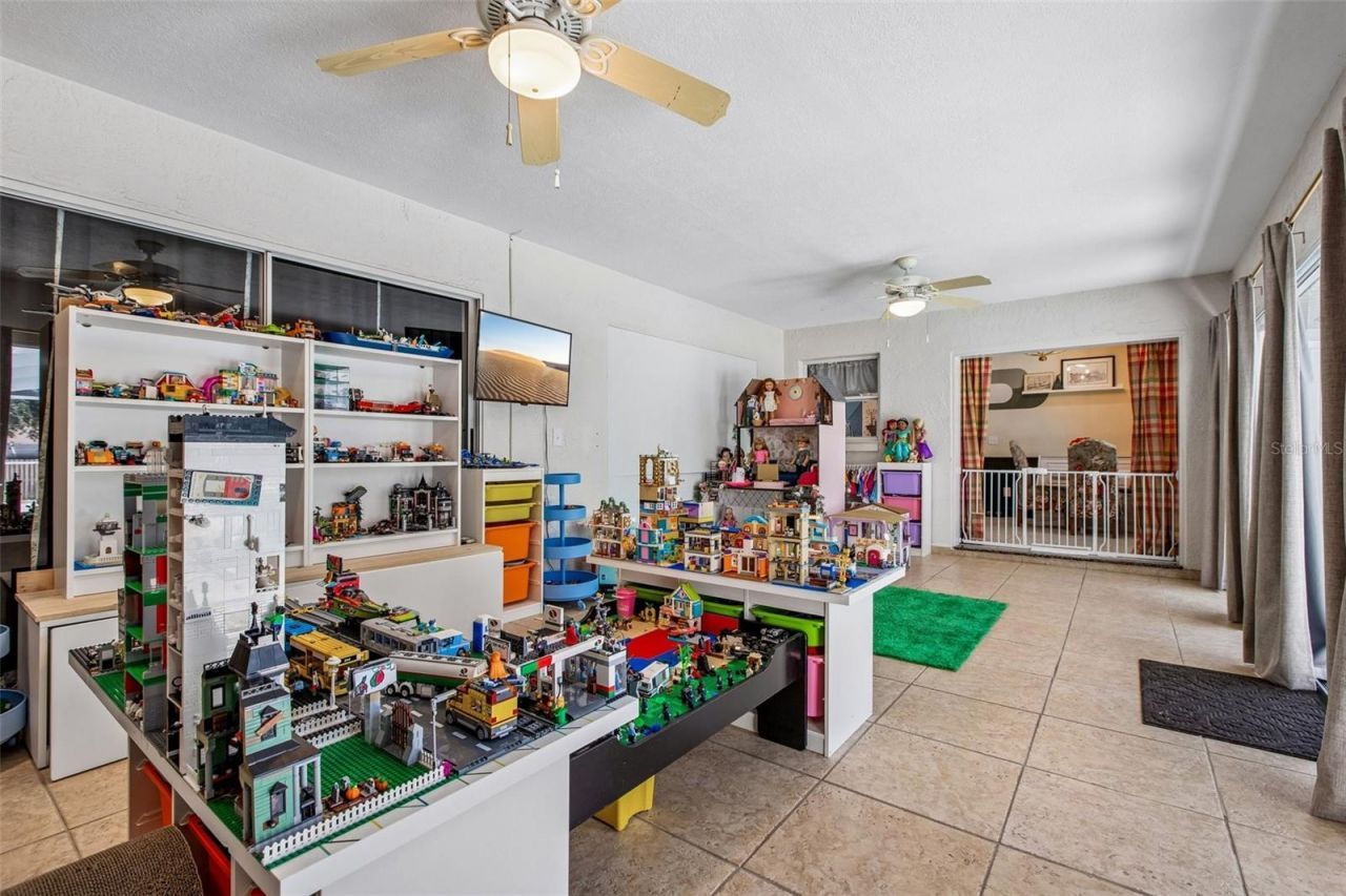 3949 Appletree Drive, Valrico, FL 33594 Photo