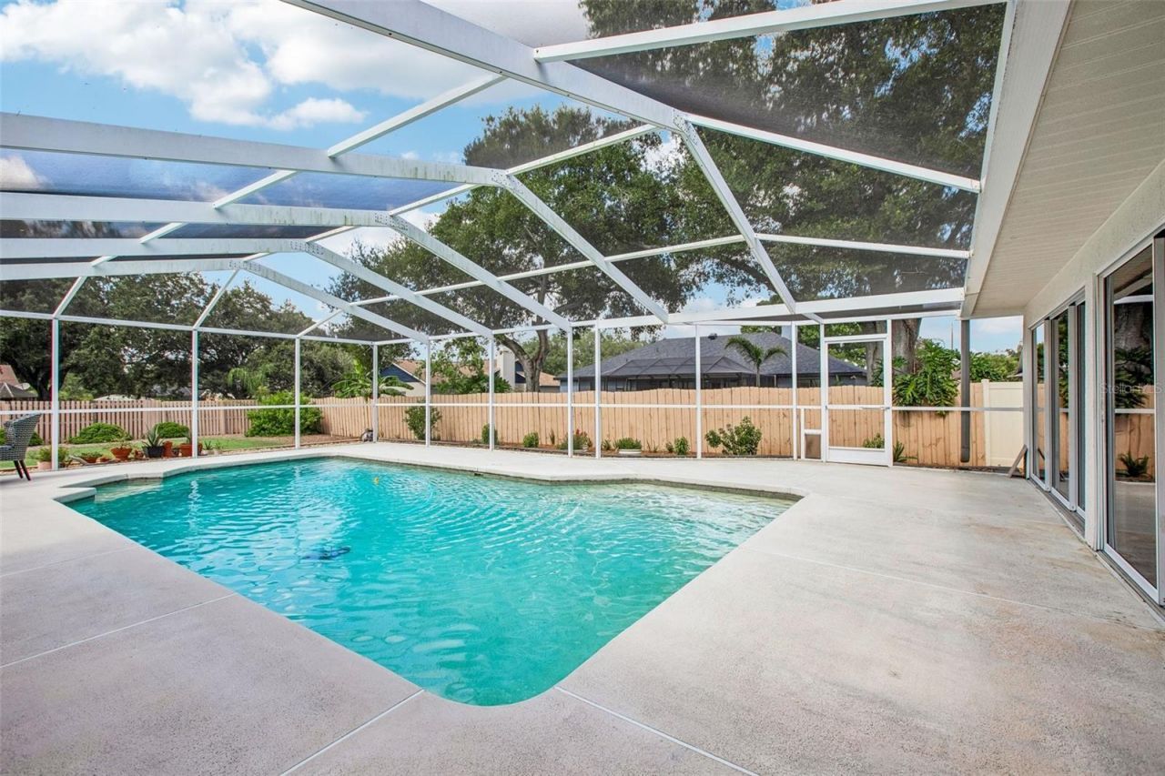3949 Appletree Drive, Valrico, FL 33594 Photo