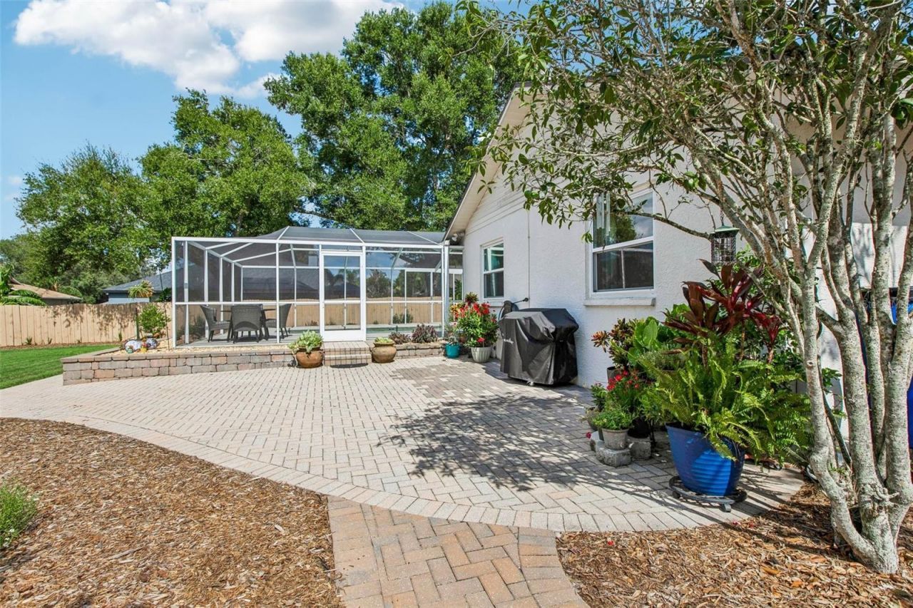 3949 Appletree Drive, Valrico, FL 33594 Photo