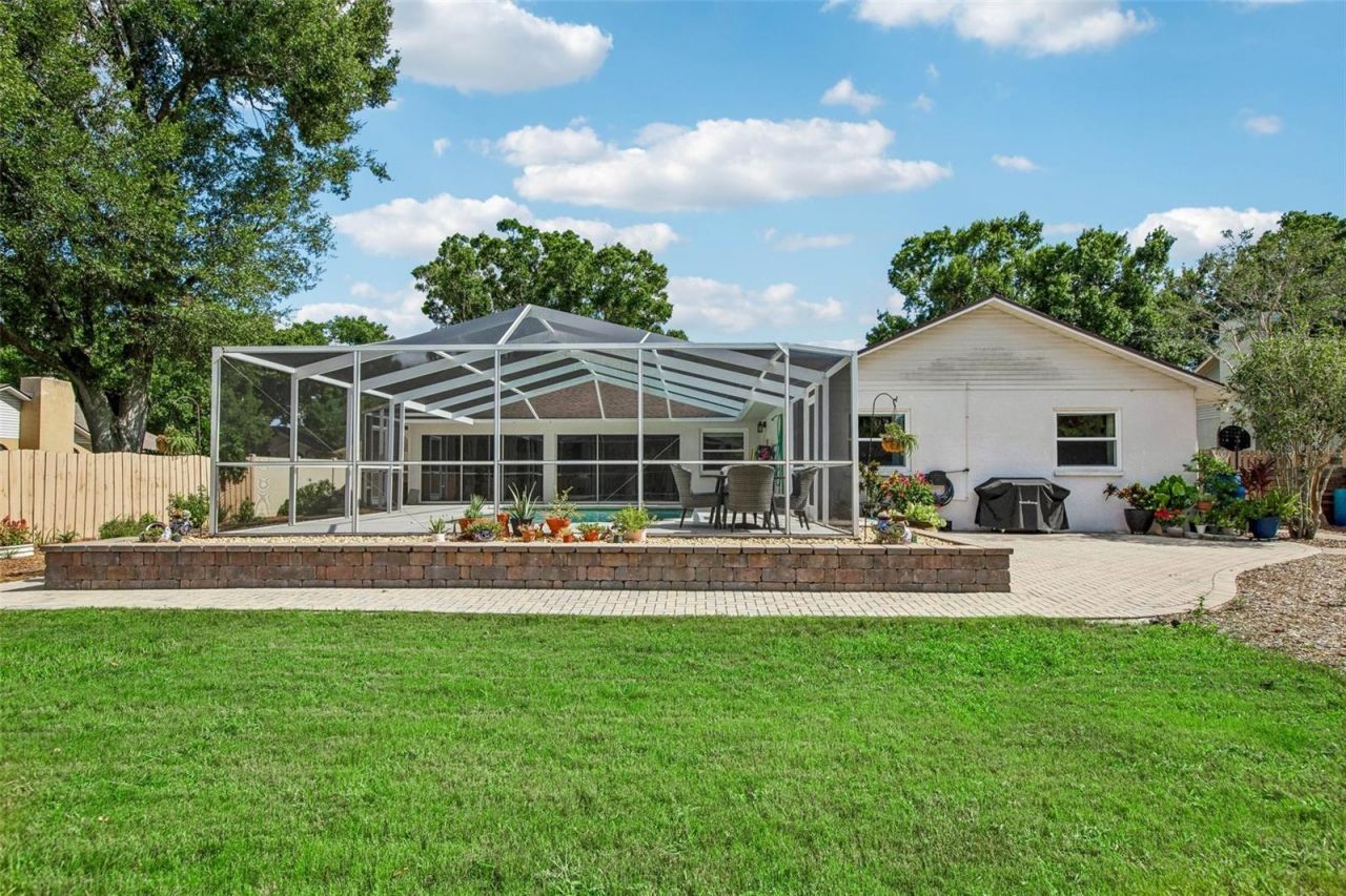 3949 Appletree Drive, Valrico, FL 33594 Photo