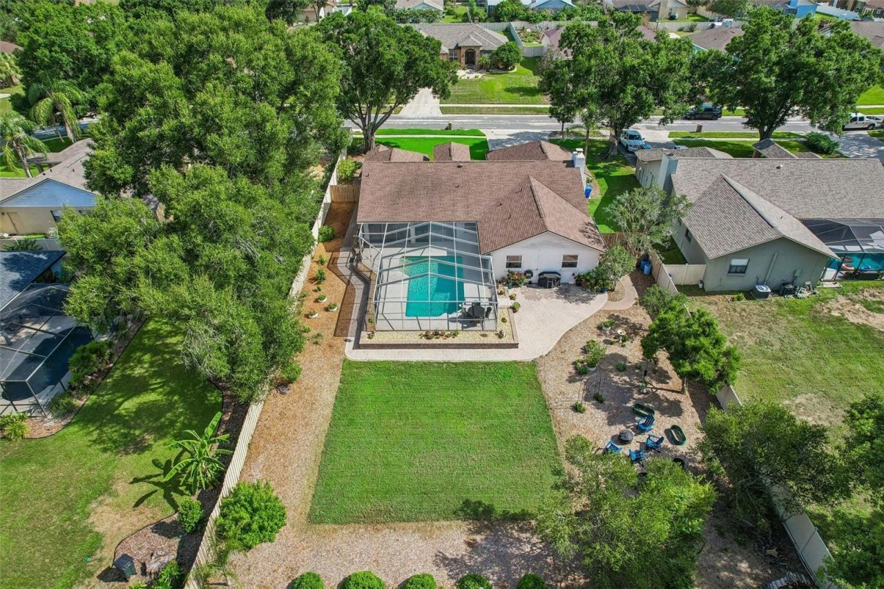3949 Appletree Drive, Valrico, FL 33594 Photo