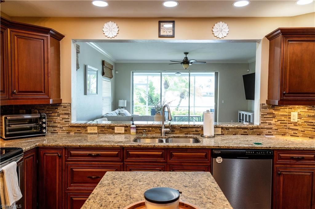 8340 Mystic Greens Way, Unit 1501, Naples, FL 34113 Photo