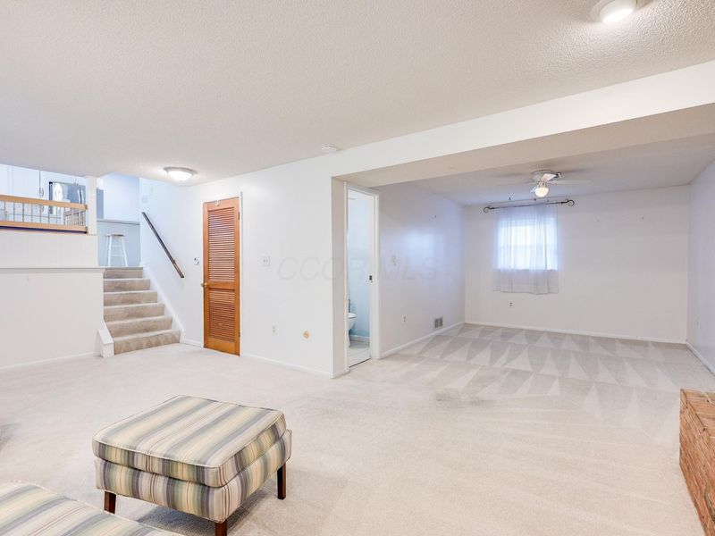 2054 Decker Court, Columbus, OH 43235 Photo 21