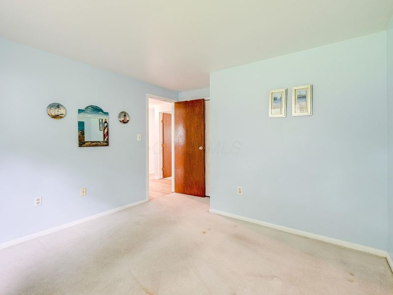 2054 Decker Court, Columbus, OH 43235 Photo 33