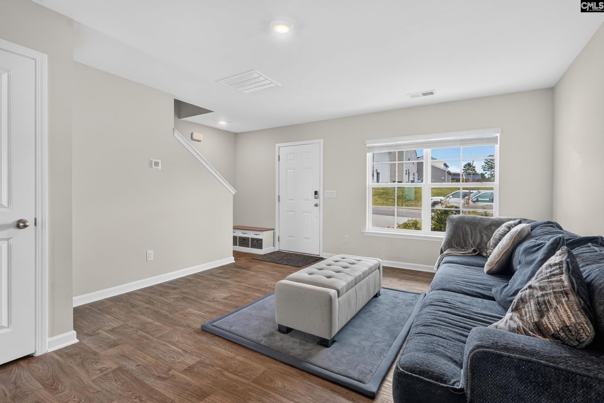 625 Henry James Road  Photo 8