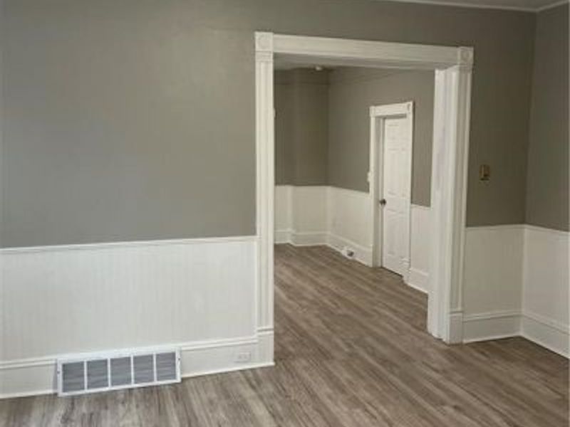 7110 Lawn Avenue, Cleveland, OH 44102 Photo 14