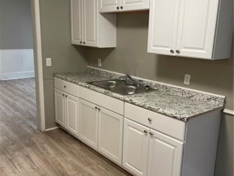 7110 Lawn Avenue , Cleveland, OH 44102 Photo 17
