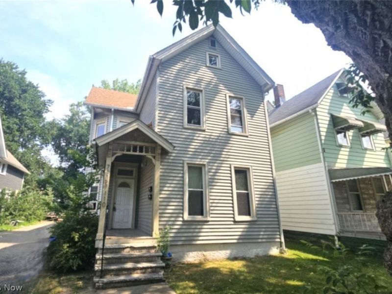 7110 Lawn Avenue , Cleveland, OH 44102 Photo 2