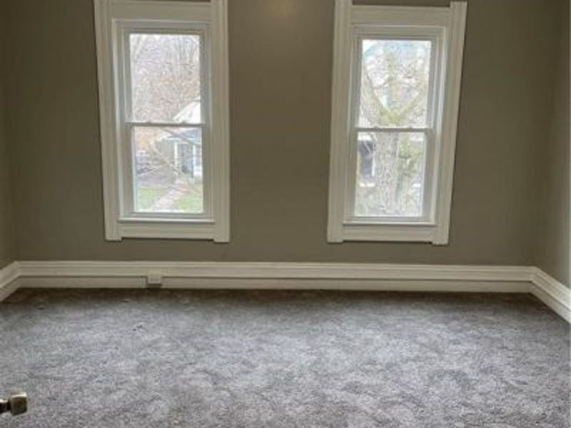 7110 Lawn Avenue, Cleveland, OH 44102 Photo 9