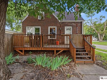 2000 N 32nd Street, Lincoln, NE 68503