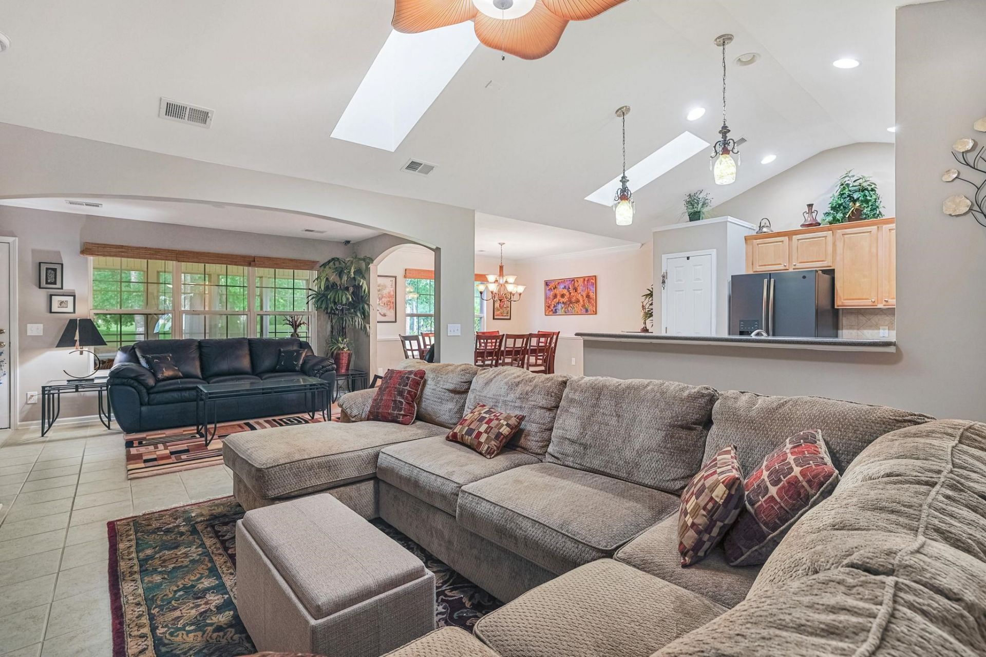 3456 Arrowhead Blvd.  Photo 4