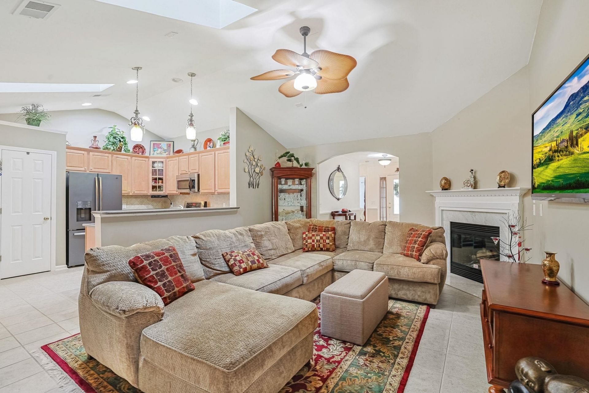 3456 Arrowhead Blvd.  Photo 5