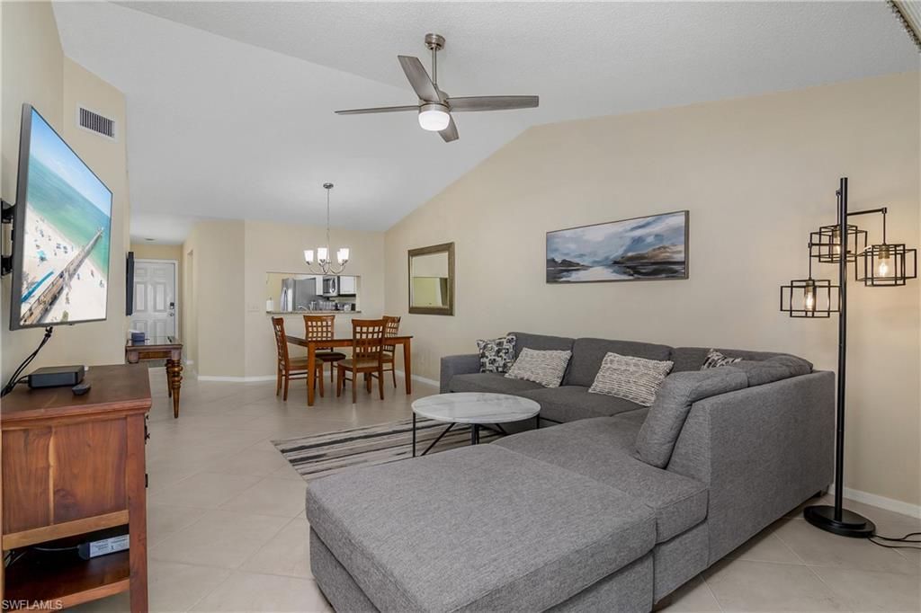 7754 Emerald Cir, Unit T202, Naples, FL 34109 Photo