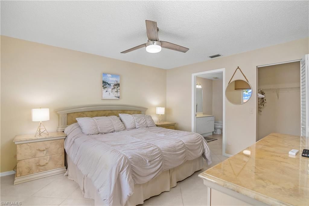 7754 Emerald Cir, Unit T202, Naples, FL 34109 Photo