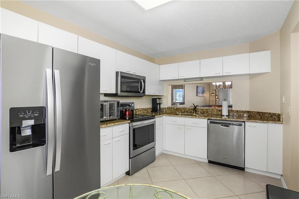7754 Emerald Cir, Unit T202, Naples, FL 34109 Photo